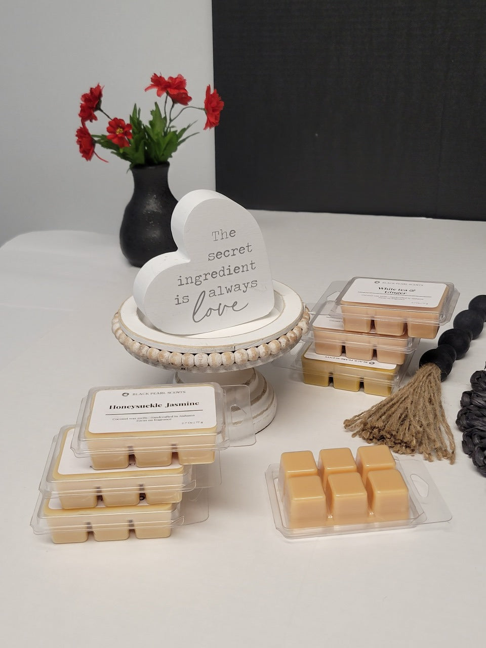 Honeysuckle Jasmine Wax Melts | Floral Soy Wax Melts | Non-Toxic Home Fragrance